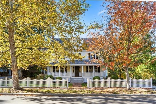 209 Waltham St, Lexington, MA 02421