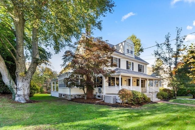 209 Waltham St, Lexington, MA 02421