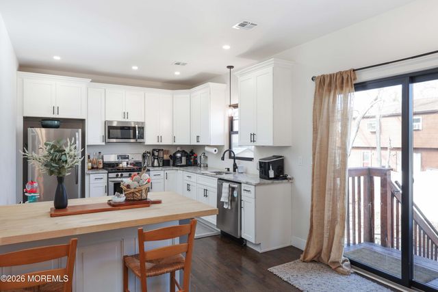 35 Alberta Avenue, North Middletown, NJ 07748