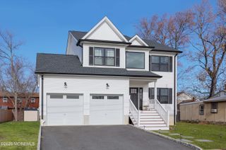 35 Alberta Avenue, North Middletown, NJ 07748