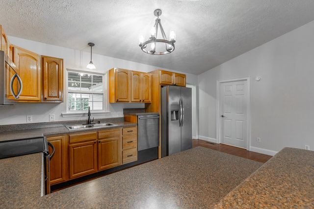 4910 Hwy 95, Rock Spring, GA 30739