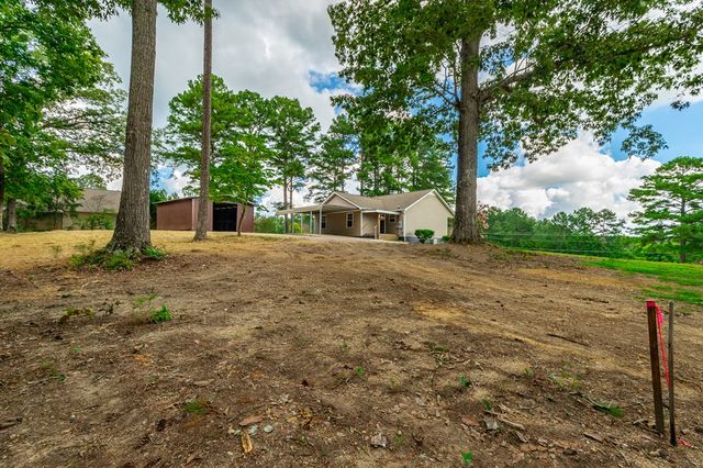 4910 Hwy 95, Rock Spring, GA 30739