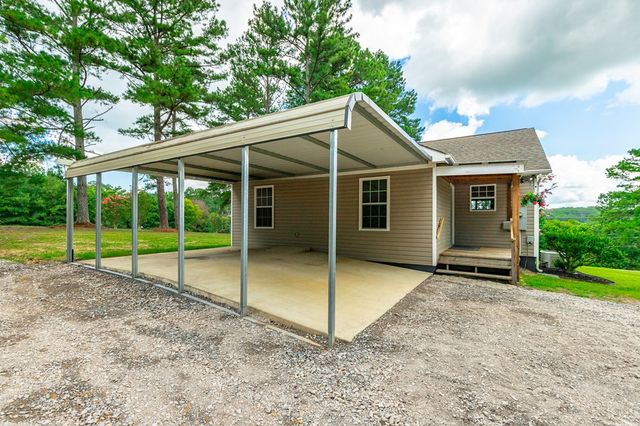 4910 Hwy 95, Rock Spring, GA 30739