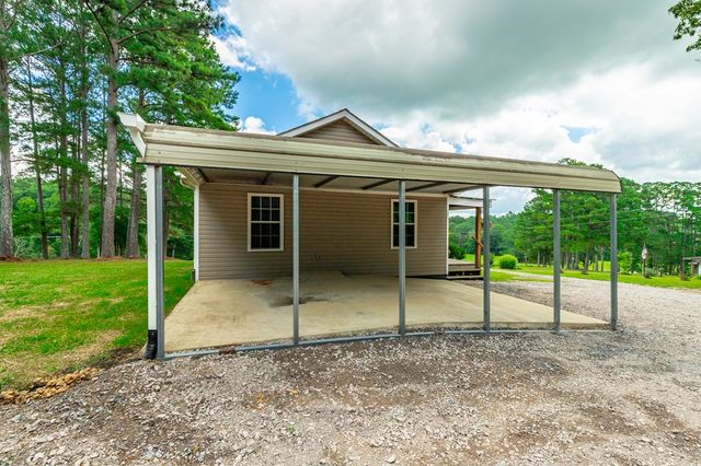4910 Hwy 95, Rock Spring, GA 30739