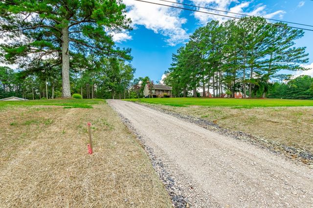4910 Hwy 95, Rock Spring, GA 30739