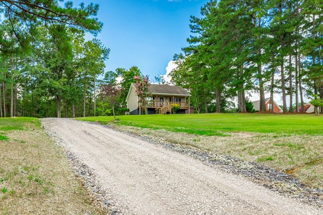 4910 Hwy 95, Rock Spring, GA 30739