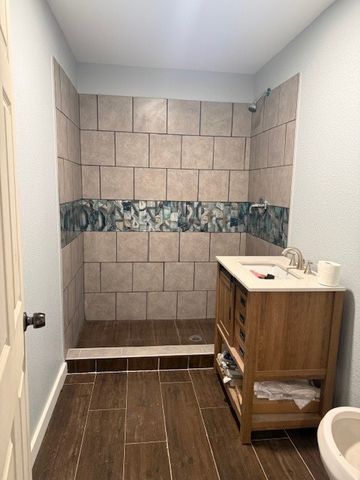 104 N Oak Tree Road, Kemp, TX 75143