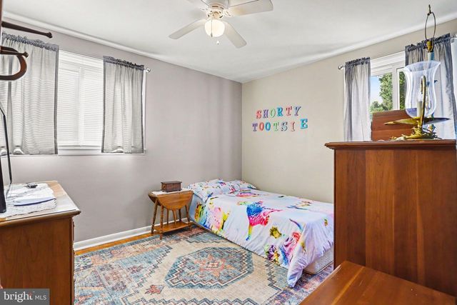 325 MARIETTA AVE, Mount Joy, PA 17552