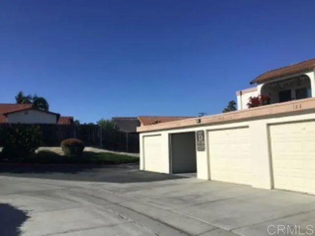 125 Candice Place, Vista, CA 92083
