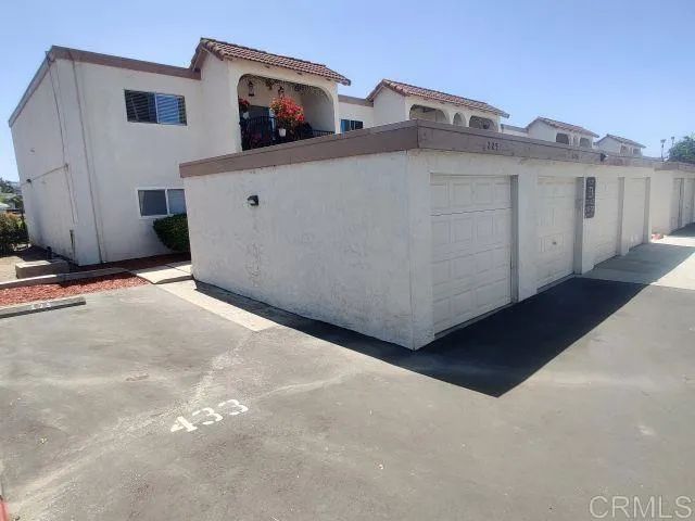 125 Candice Place, Vista, CA 92083