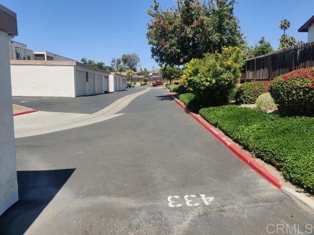 125 Candice Place, Vista, CA 92083