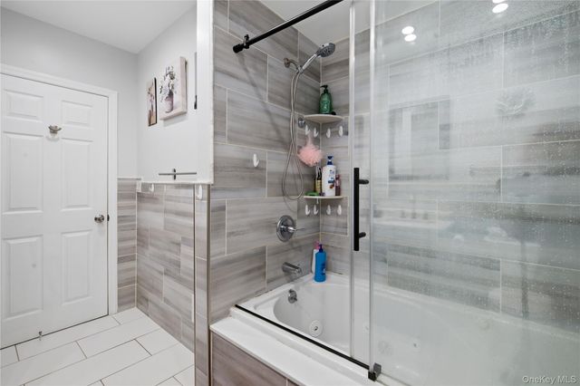 32 Landscape Drive, Wheatley Heights, NY 11798