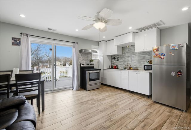 32 Landscape Drive, Wheatley Heights, NY 11798