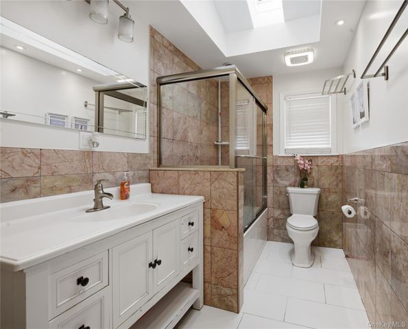 32 Landscape Drive, Wheatley Heights, NY 11798