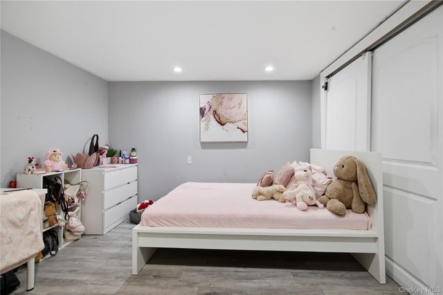 32 Landscape Drive, Wheatley Heights, NY 11798