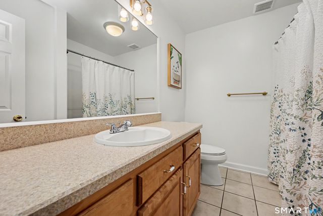 5 Caddy Road, Norwalk, CT 06851