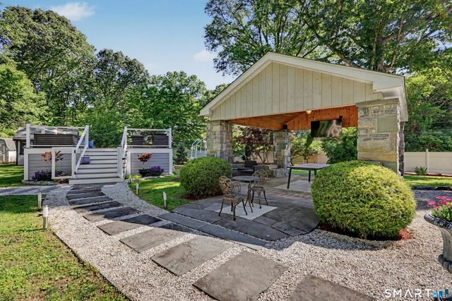 5 Caddy Road, Norwalk, CT 06851