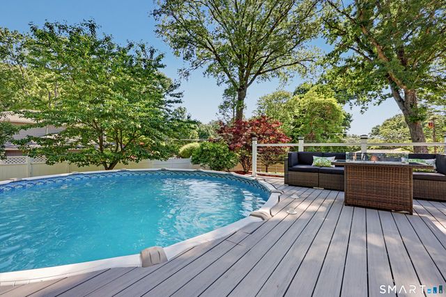 5 Caddy Road, Norwalk, CT 06851