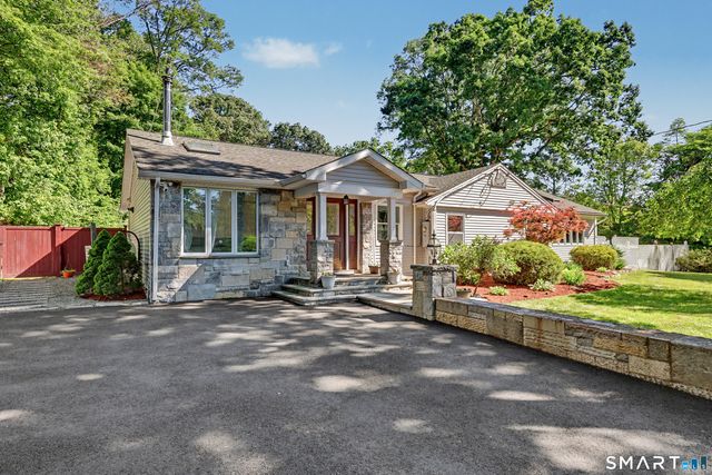 5 Caddy Road, Norwalk, CT 06851