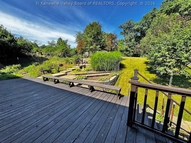 845 Sweet Acres Drive, St Albans, WV 25177