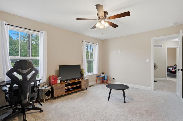 3213 SAGEGRASS CT, Columbia, MO 65202