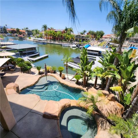 30295 Little Harbor Drive, Canyon Lake, CA 92587