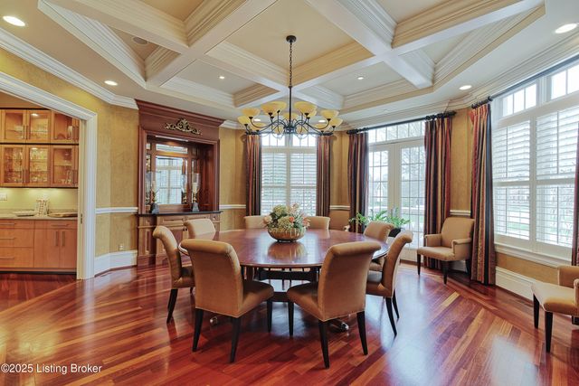 203 Waterleaf Way, Louisville, KY 40207