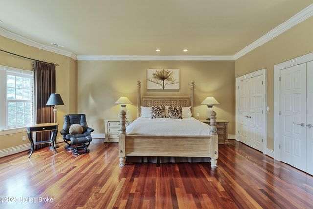 203 Waterleaf Way, Louisville, KY 40207
