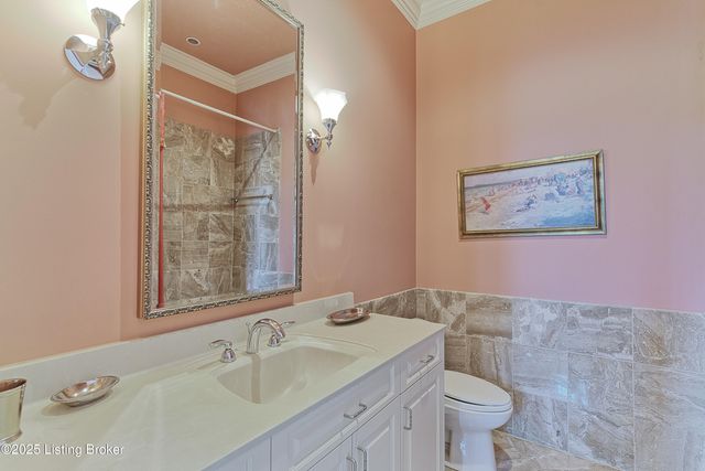 203 Waterleaf Way, Louisville, KY 40207