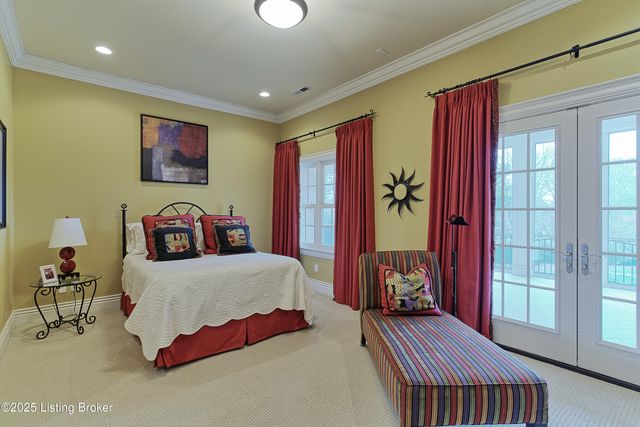 203 Waterleaf Way, Louisville, KY 40207