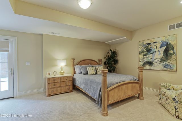 203 Waterleaf Way, Louisville, KY 40207