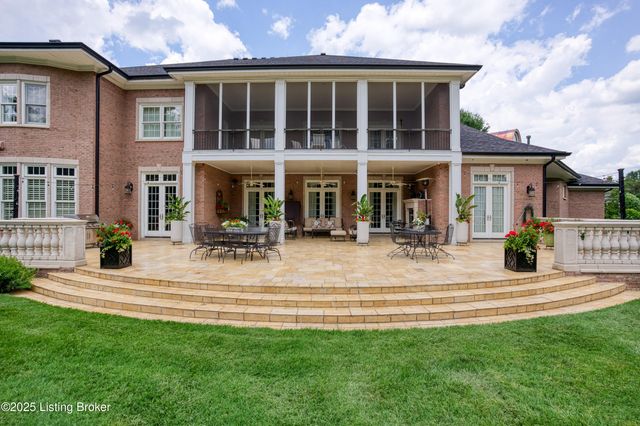 203 Waterleaf Way, Louisville, KY 40207