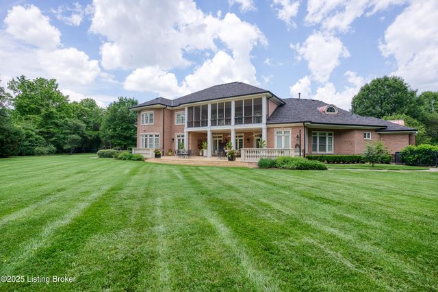 203 Waterleaf Way, Louisville, KY 40207