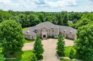 203 Waterleaf Way, Louisville, KY 40207