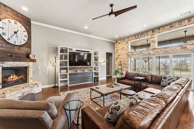 10931 Blue Sky Road, Farmington, AR 72730