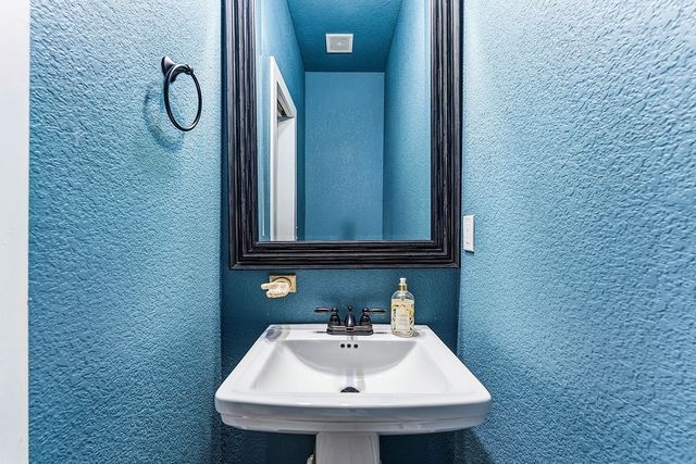 10931 Blue Sky Road, Farmington, AR 72730