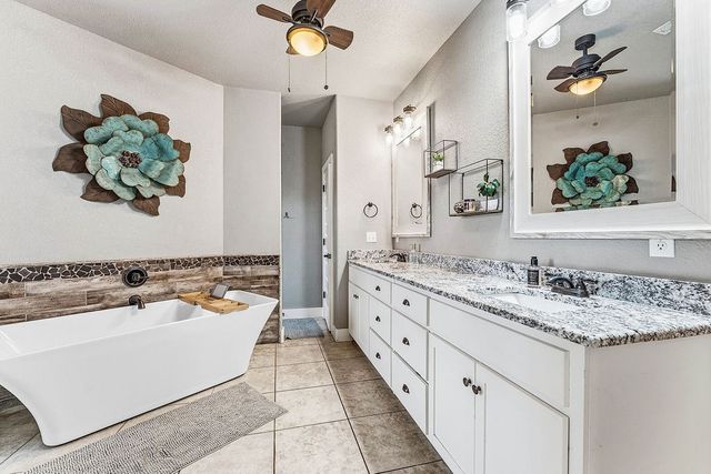 10931 Blue Sky Road, Farmington, AR 72730