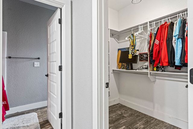 10931 Blue Sky Road, Farmington, AR 72730