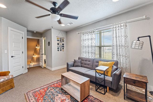 10931 Blue Sky Road, Farmington, AR 72730