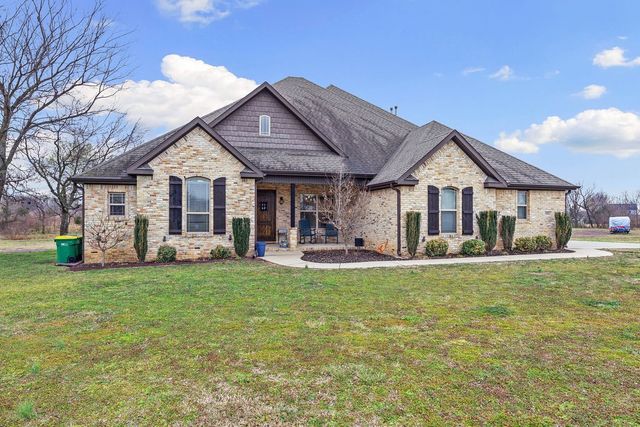 10931 Blue Sky Road, Farmington, AR 72730