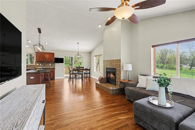 13720 W 83rd Street, Lenexa, KS 66215