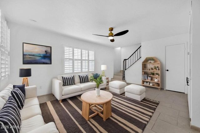 8017 E GLENROSA Avenue, Scottsdale, AZ 85251