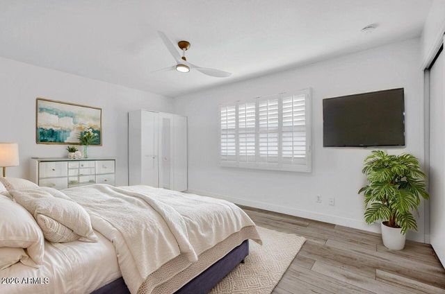 8017 E GLENROSA Avenue, Scottsdale, AZ 85251