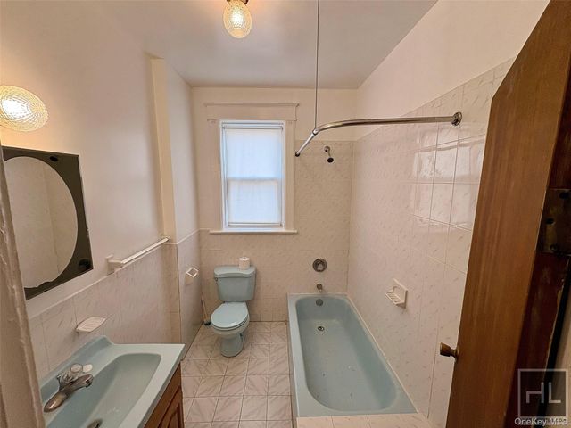 100 Mclean Avenue 2, Yonkers, NY 10705