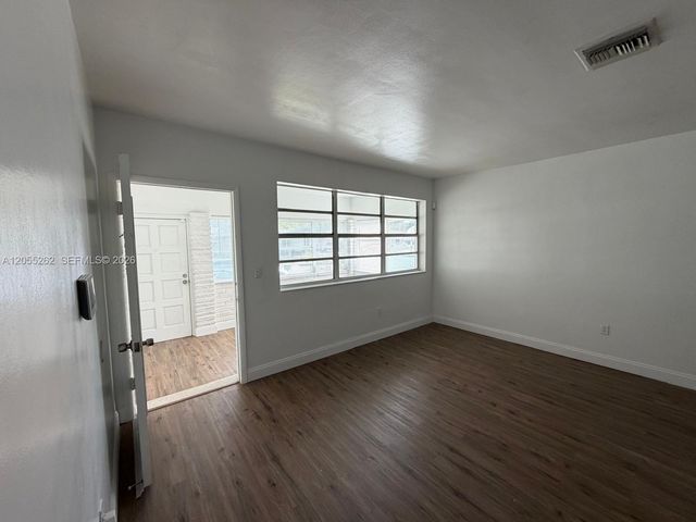 890 NW 55th Street 1, Miami, FL 33127