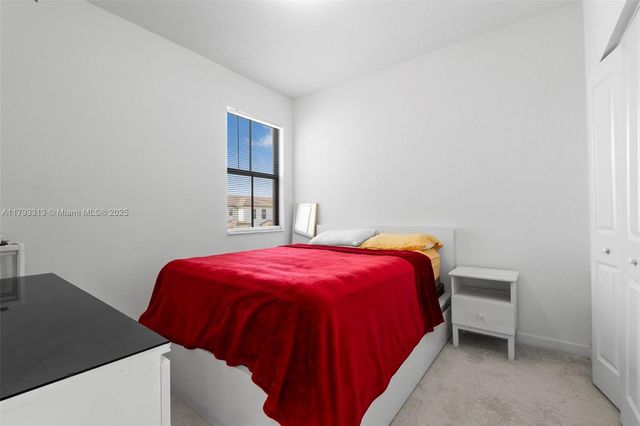 12901 SW 232nd Ln, Homestead, FL 33032