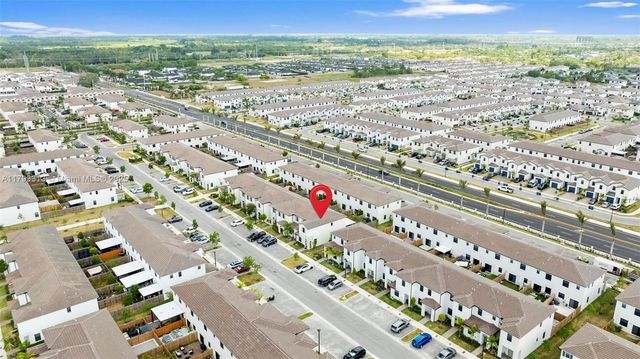 12901 SW 232nd Ln, Homestead, FL 33032