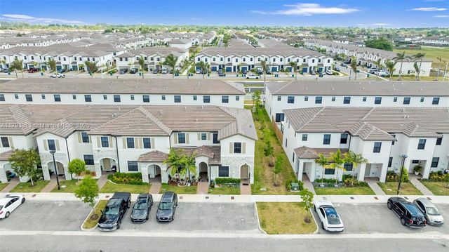 12901 SW 232nd Ln, Homestead, FL 33032