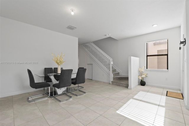 12901 SW 232nd Ln, Homestead, FL 33032