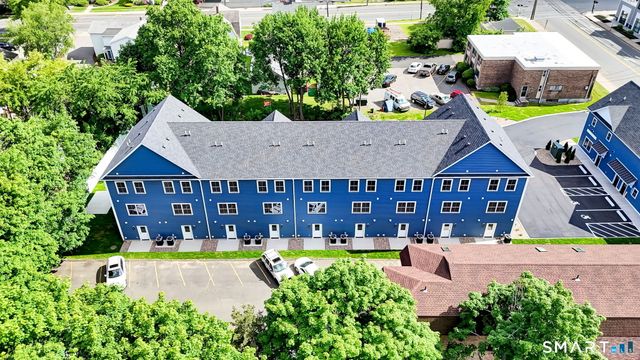 70 Whiting Street Apt A, Plainville, CT 06062